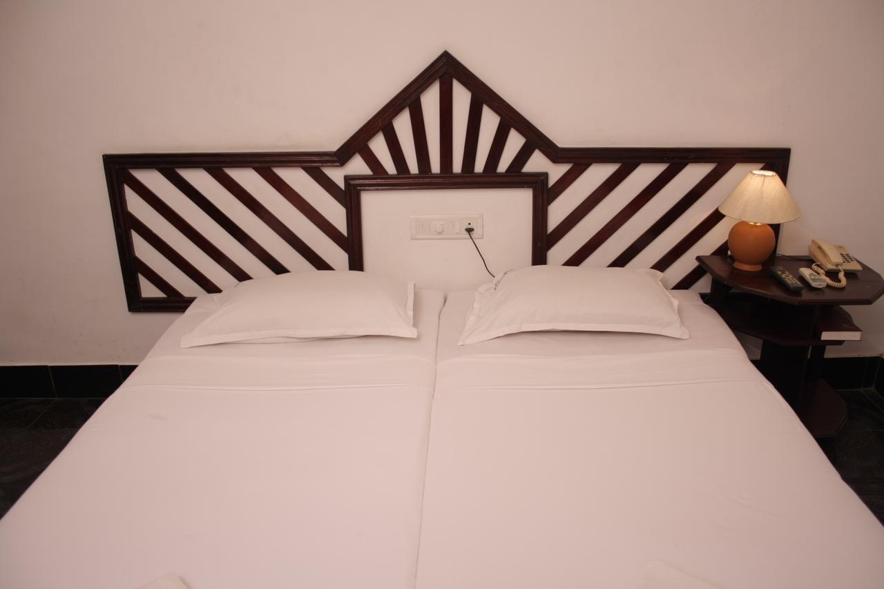 Raja Hotel Kovalam Εξωτερικό φωτογραφία