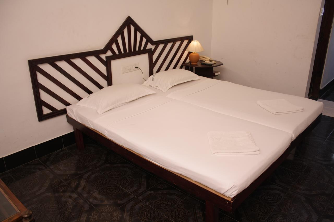 Raja Hotel Kovalam Εξωτερικό φωτογραφία