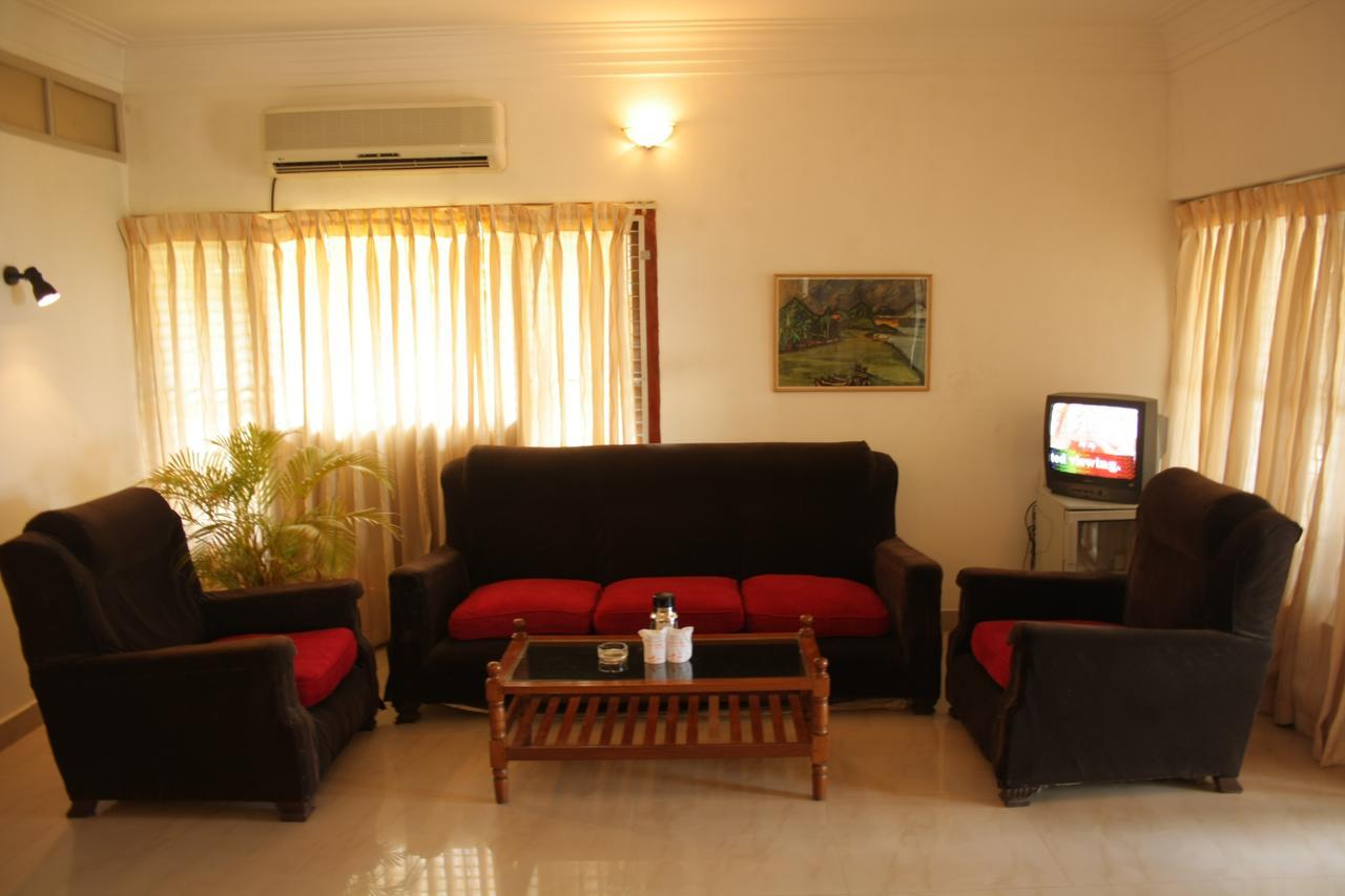 Raja Hotel Kovalam Εξωτερικό φωτογραφία