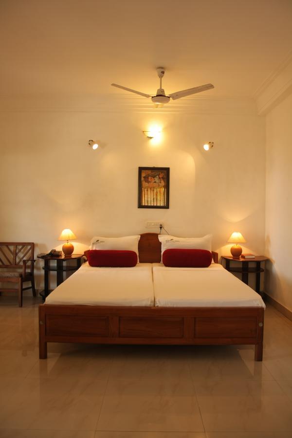 Raja Hotel Kovalam Εξωτερικό φωτογραφία
