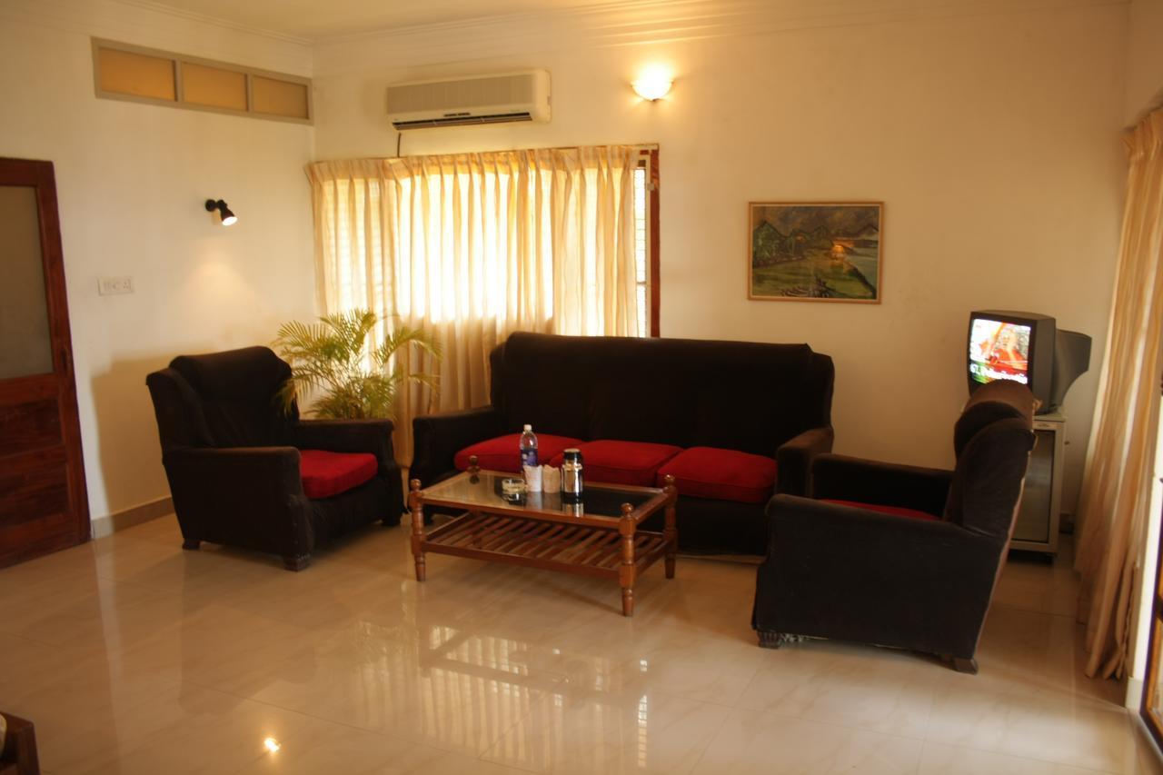 Raja Hotel Kovalam Εξωτερικό φωτογραφία